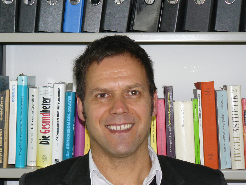 Kooperation mit Universität Tübingen hier Prof. Dr. Ansgar Thiel