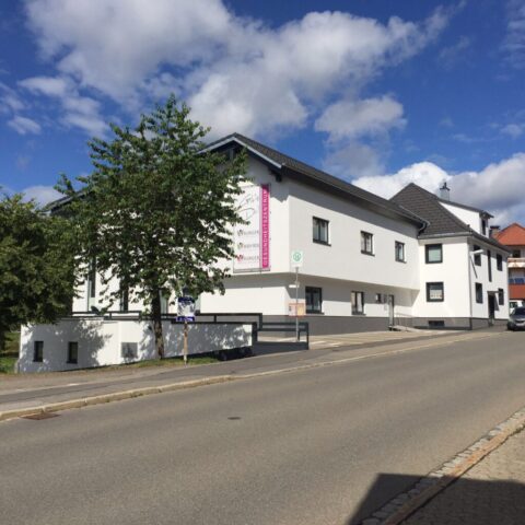 Rehasport_in_Schonach_Gesundheitszentrum Burger_Gebaeude